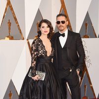 Tom Hardy and Charlotte Riley at the Oscars 2016 red carpet