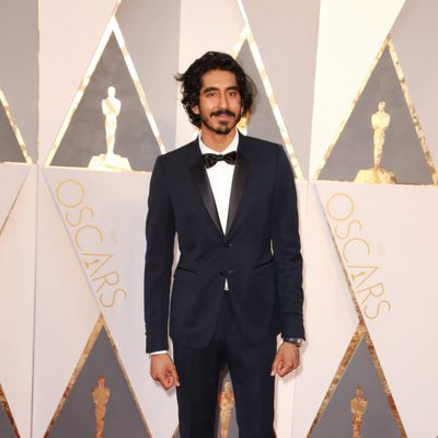 Dev Patel at the Oscars 2016 red carpet