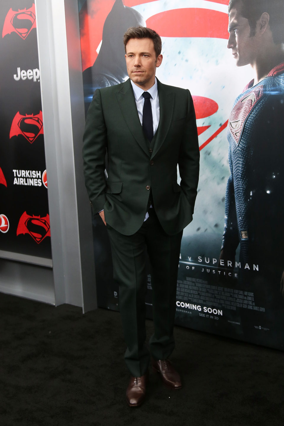 Ben Affleck poses at 'Batman v Superman' Premiere in New York