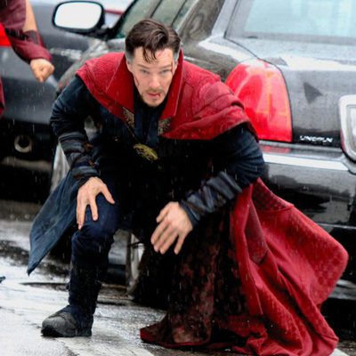 Benedict Cumberbatch injured in 'Doctor Strange' shooting set