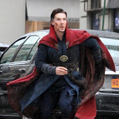 Benedict Cumberbatch looking up in 'Doctor Strange' shooting