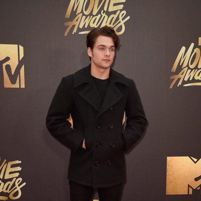 Dylan Sprayberry at the 2016 MTV Movie Awards' red carpet