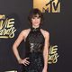 Lizzy Caplan at the 2016 MTV Movie Awards' red carpet