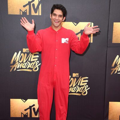 Tyler Posey at the 2016 MTV Movie Awards' red carpet