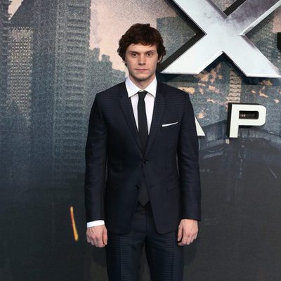 Evan Peters at the 'X-Men: Apocalypse' London premiere