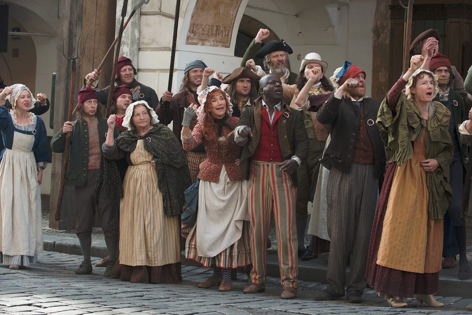 Imagen de la película The Visitors: Bastille Day