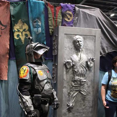 Mandalorian Mercenary Cosplay in Star Wars Celebration 2016