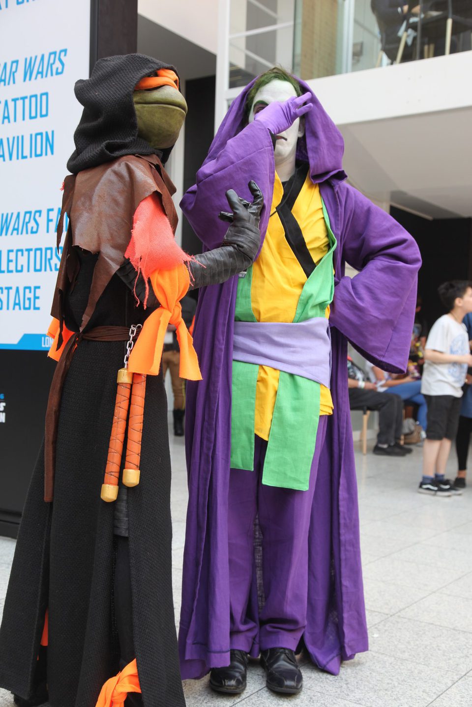 The Joker and Ninja Turltes Sith Cosplay in Star Wars Celebration 2016