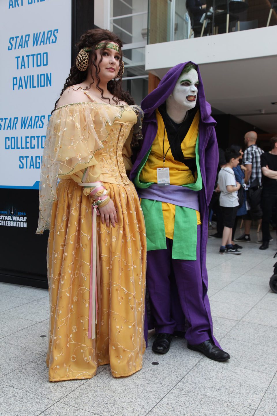 Padme Amidala and The Joker Sith Cosplay in Star Wars Celebration 2016