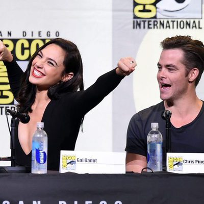 Gal Gadot and Chris Pine at 2016 Comic-Con