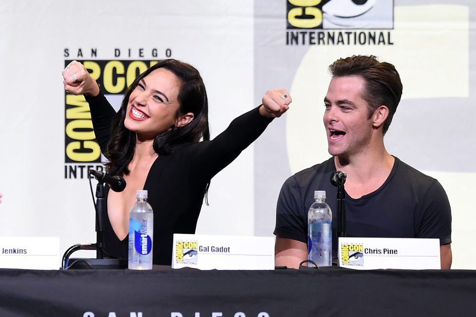 Gal Gadot and Chris Pine at 2016 Comic-Con