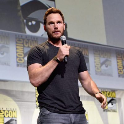 Chris Pratt talking during Marvel's panel