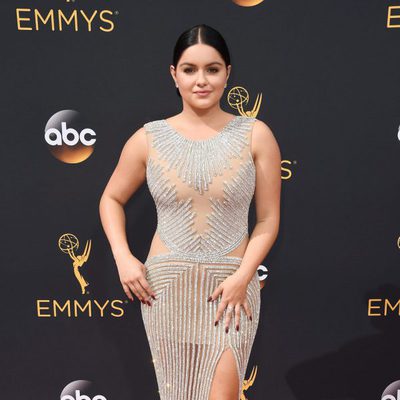 Ariel Winter at the Emmys 2016 red carpet