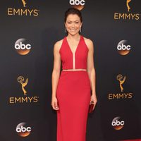 Tatiana Maslany at the Emmys 2016 red carpet