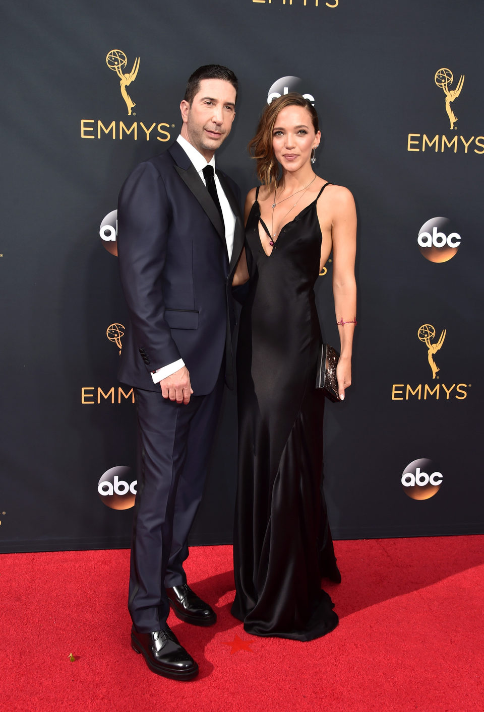 David Schwimmer and Zoe Buckman at the Emmys 2016 red carpet