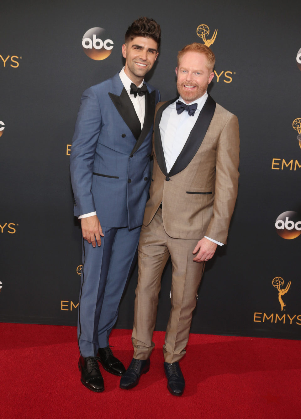 Jesse Tyler Ferguson and Justin Mikita at Emmys 2016 red carpet