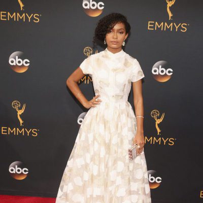 Yara Shahidi at Emmys 2016 red carpet