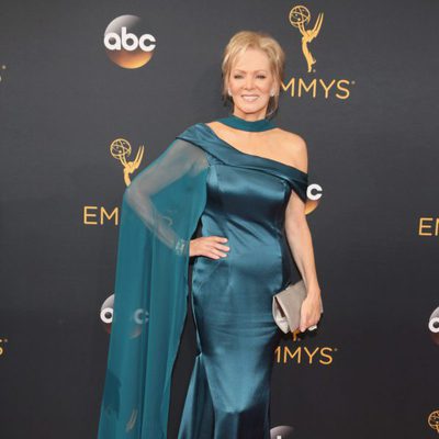 Jean Smart at Emmys 2016 red carpet