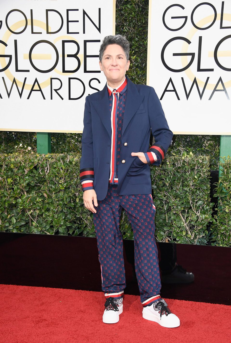 Jill Soloway at Golden Globes 2017 red carpet