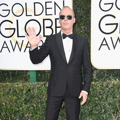 Michael Keaton at the 2017 Golden Globes red carpet