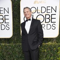 Viggo Mortensen at the 2017 Golden Globes red carpet