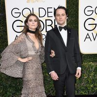 Matthew Rhys and Keri Russell at Golden Globes 2017 red carpet