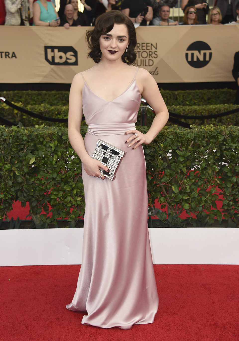 Maisie Williams at the red carpet of SAG Awards 2017