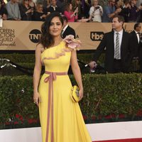 Salma Hayek on the red carpet of SAG Awards 2017