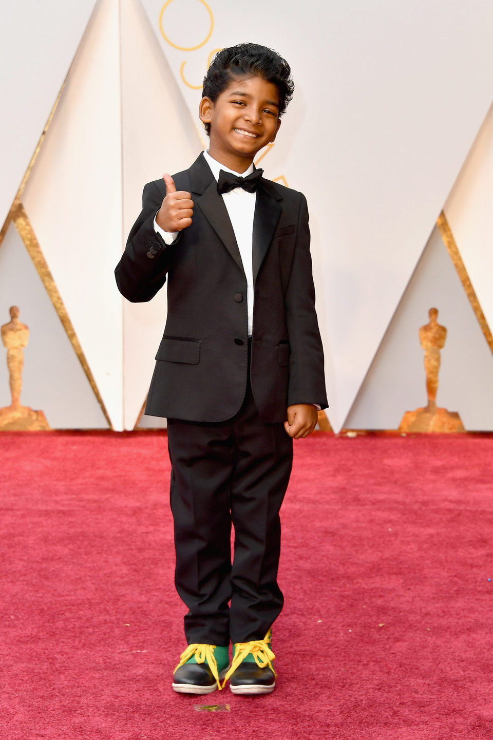 Sunny Pawar at the Oscars 2017 red carpet