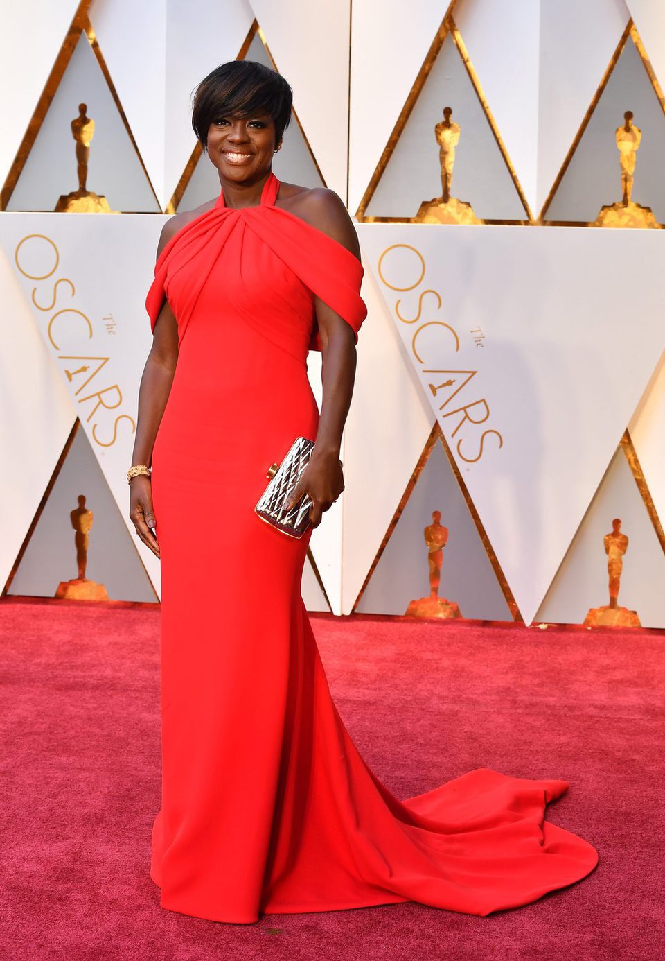 Viola Davis at the red carpet of the Oscars 2017