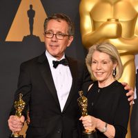 David Wasco and Sandy Reynolds-Wasco, winners of the Oscar 2017 for Best Production Design