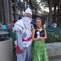 Fans dressed up like Kristoff and Anna in the D23