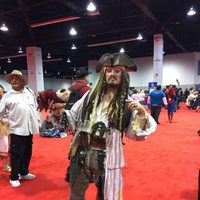 Fan dressed up like Jack Sparrow in the D23