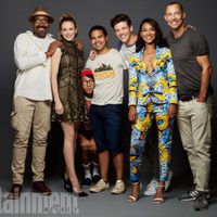 The cast of 'The Flash' poses during the Comic-Con 2017