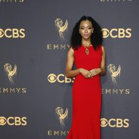 Sonequa Martin-Green at the Emmys 2017 red carpet