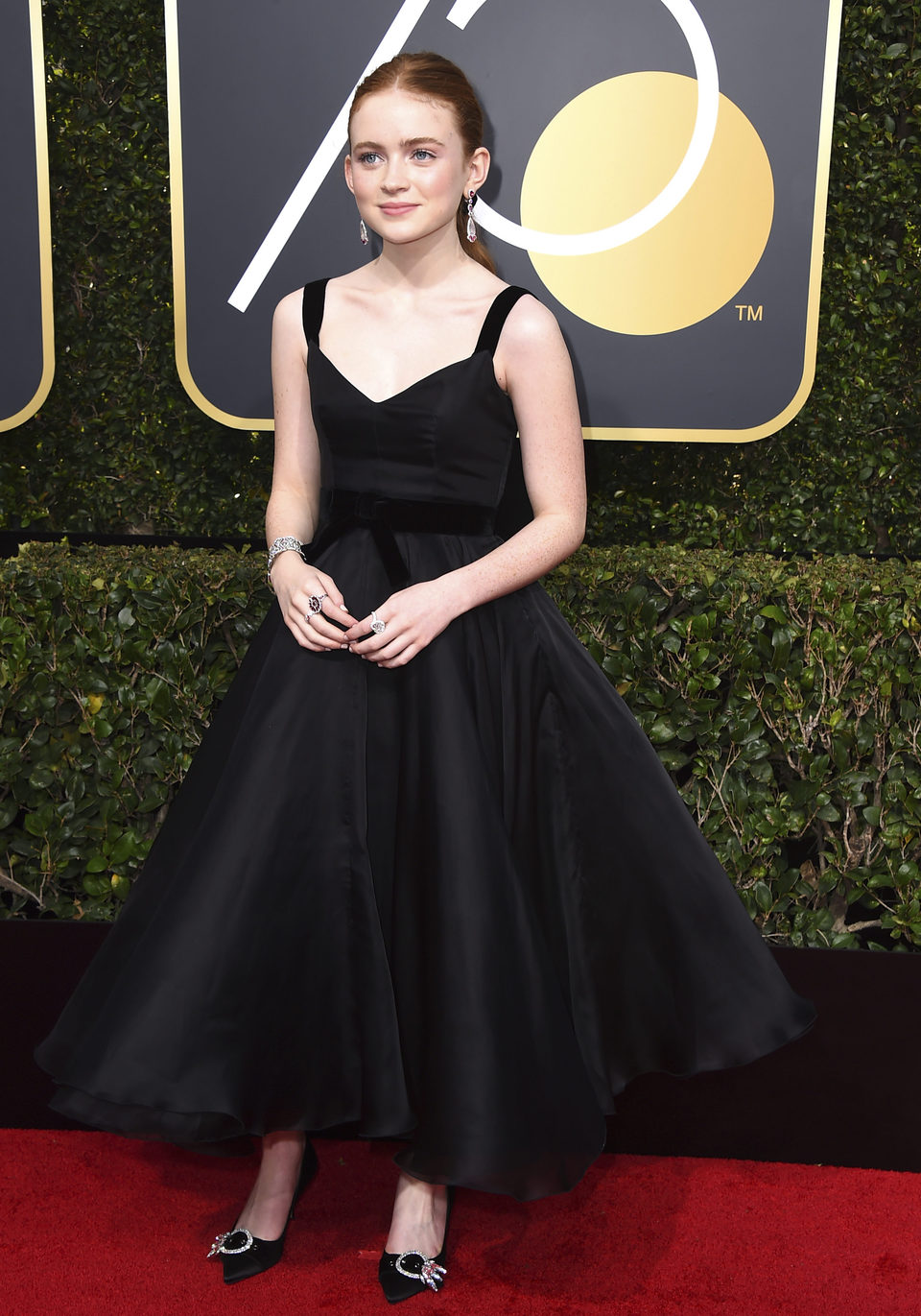 Sadie Sink at the Golden Globes 2018 red carpet