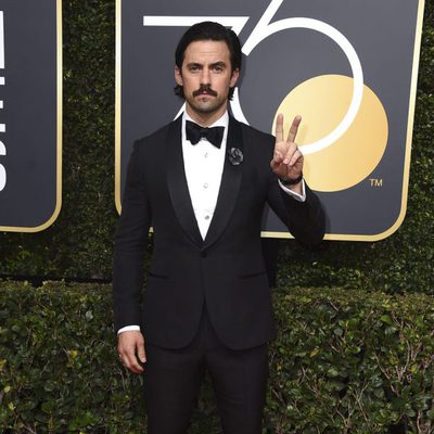 Milo Ventimiglia at the golden globe's red carpet 2018