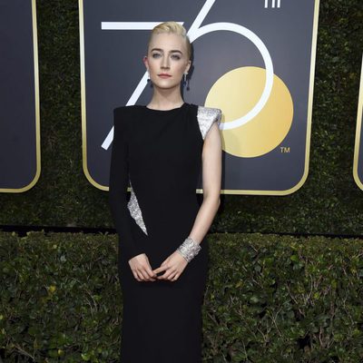 Saoirse Ronan at the Golden Globes 2018 red carpet