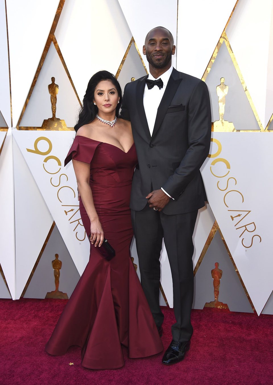 Kobe Bryant y Vanessa Laine Bryant at the Oscars 2018 red carpet