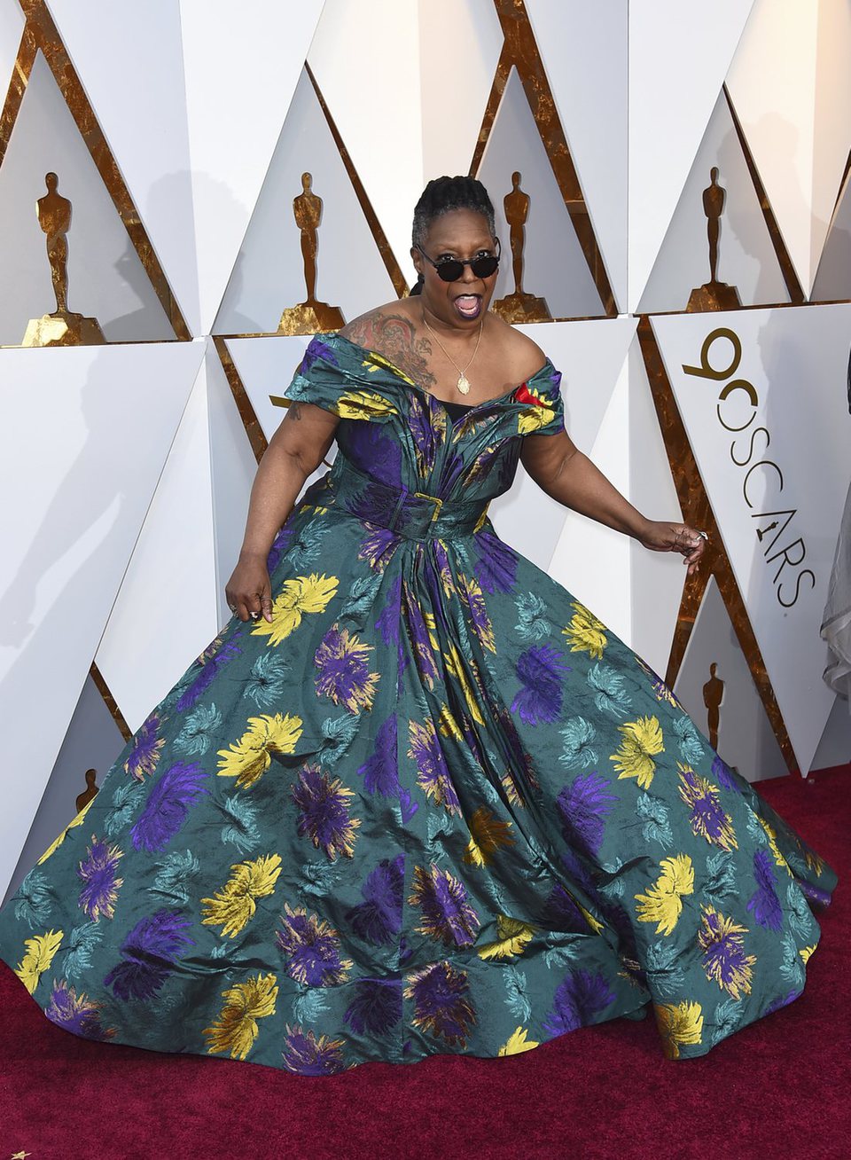 Whoopi Goldberg at the red carpet of the Oscars 2018