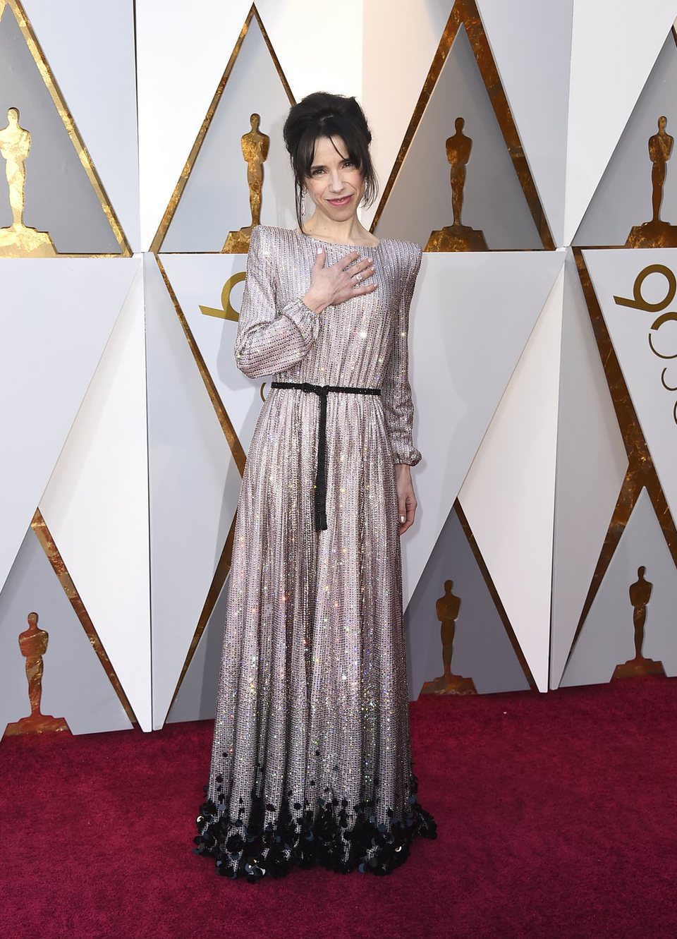 Sally Hawkings at the red carpet of the Oscars