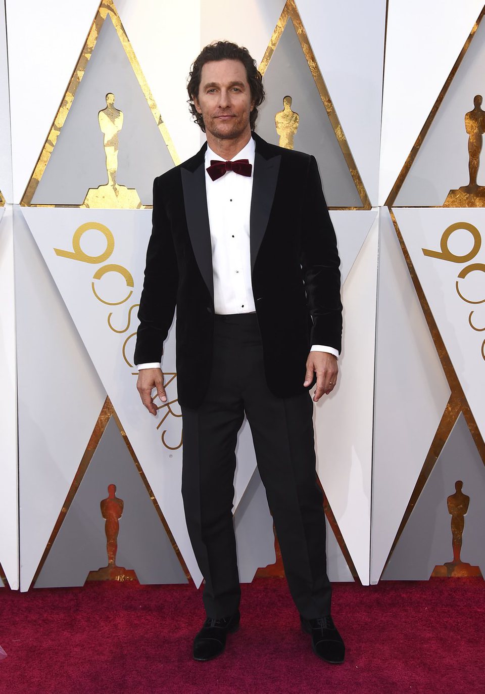 Matthew McConaughey at the red carpet of the Oscars