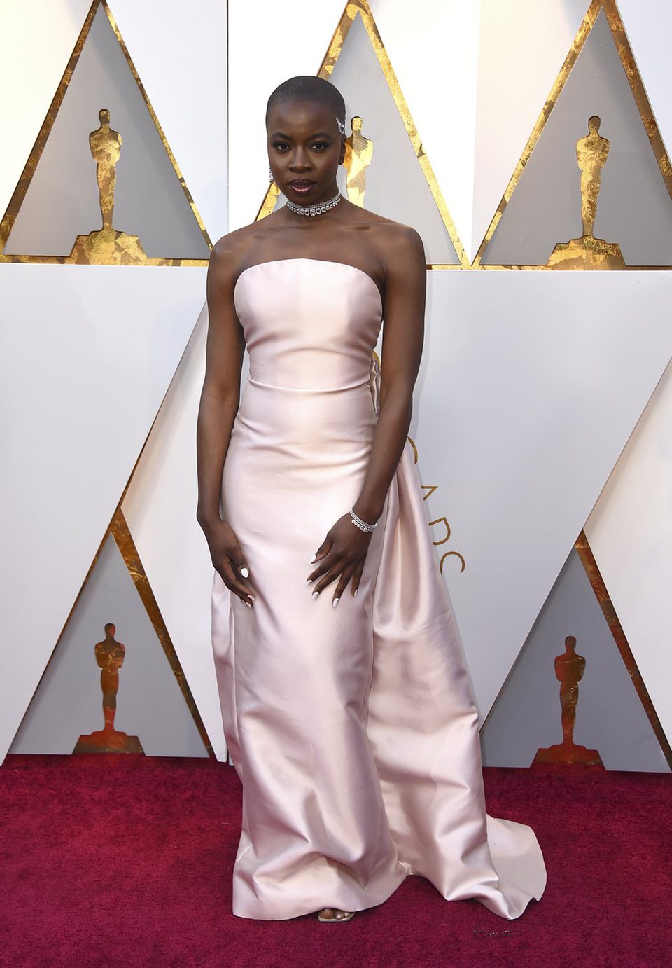 Danai Gurira at the red carpet of the Oscars