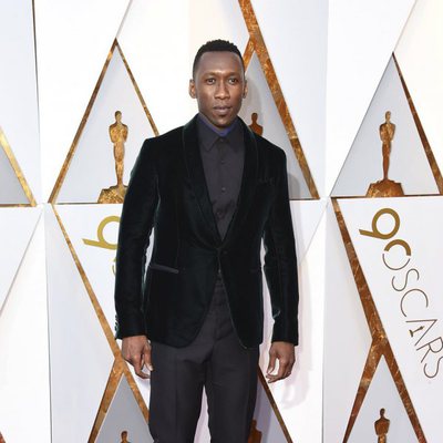 Mahershala Ali at the Oscar 2018 red carpet