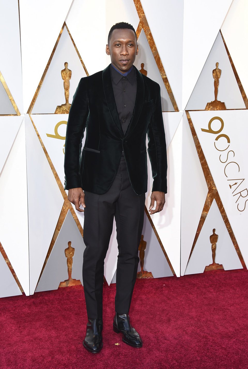 Mahershala Ali at the Oscar 2018 red carpet