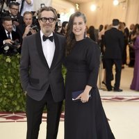 Gary Oldman and his wife at the Met Gala 2018