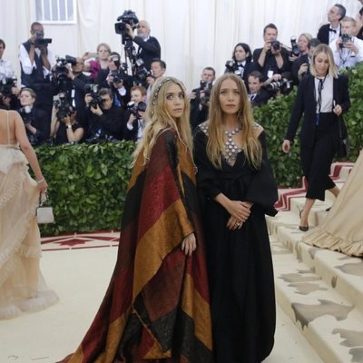 Olsen twins at the Met Gala 2018