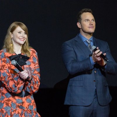 bryce Dallas Howard and Chris Pratt at the 'Jurassic World: Fallen Kingdom' world premeire at Madrid