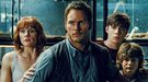 New 'Jurassic World: Fallen Kingdom' shows Chris Pratt, a velociraptor and a T-Rex!