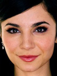  Martha Higareda